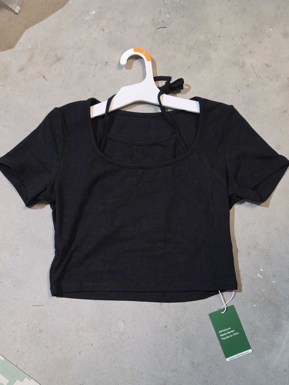 Nwt HALARA Black Crop Top